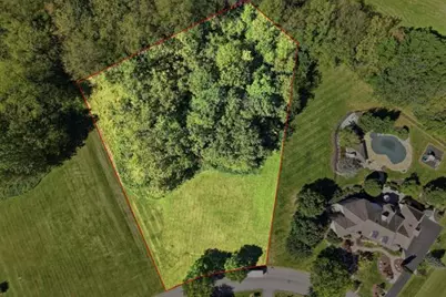 3605 Manor Road, Bethlehem Township, PA 18020 - Photo 2