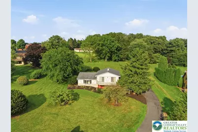 4673 Steven Lane, Lehigh Township, PA 18088 - Photo 2
