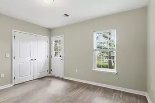 1526 Brookstone Pl, Hellertown, PA 18055 - Photo 4