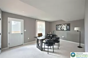 712 Fawn Way, Pennsburg Boro, PA 18073 - Photo 2