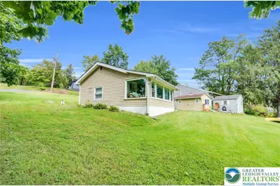 473 N Shore Drive, Windsor Castle, PA 19534 - Photo 4