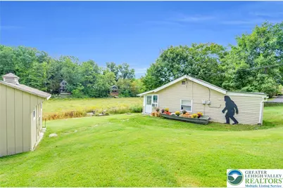 473 N Shore Drive, Windsor Castle, PA 19534 - Photo 8