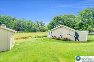 473 N Shore Dr, Windsor Twp, PA 19534 - Photo 8