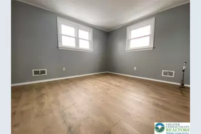 2121 Schoenersville Road, Bethlehem City, PA 18018 - Photo 14
