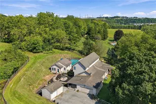 1255 Clearview Rd, North Whitehall Township, PA 18037 - Photo 4