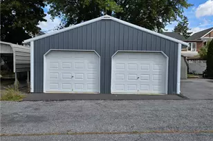 124 S Fourth St, Emmaus Boro, PA 18049 - Photo 8