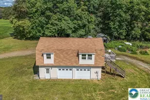 2415 Stagecoach Rd W, Towamensing Twp, PA 18071 - Photo 2