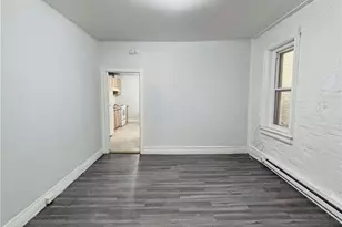 384 Tilghman W, Allentown City, PA 18102 - Photo 6