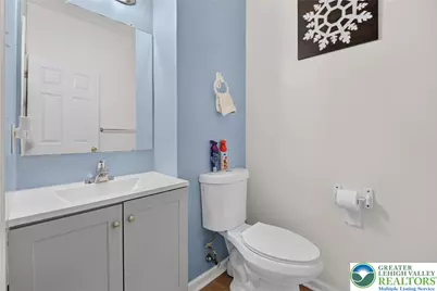 8141 Cross Creek Circle, Upper Macungie Township, PA 18031 - Photo 10