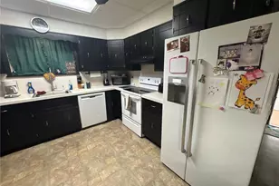 309 Mulberry St, Catasauqua Boro, PA 18032 - Photo 8