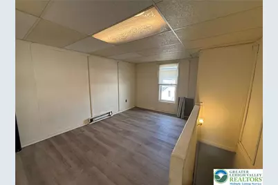 525 Elliger Street, Allentown City, PA 18102 - Photo 8