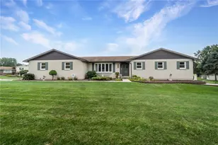 5728 Pheasant Rd, East Allen Township, PA 18017 - Photo 1
