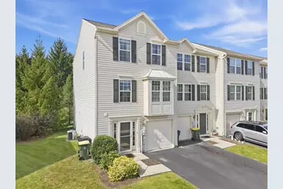 1120 Sparrow Way, Upper Macungie Township, PA 18031 - Photo 2