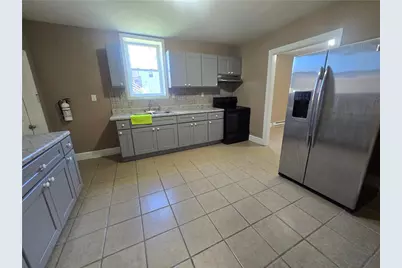 1135 E 4th Street #1, Bethlehem City, PA 18015 - Photo 6