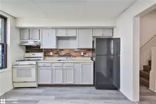 523 Alaska St, Bethlehem City, PA 18015 - Photo 24
