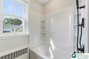 515 E 2nd St, Northampton Boro, PA 18067 - Photo 14