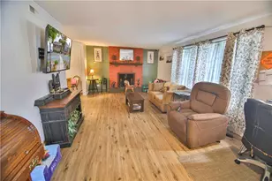 412 Grange Rd, Upper Macungie Township, PA 18106 - Photo 6