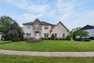 716 Mohican Dr, Easton, PA 18040 - Photo 4