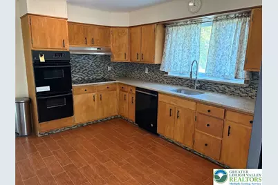 303 N 9th Street, Bangor Boro, PA 18013 - Photo 6
