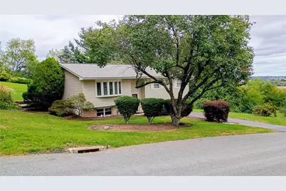 6301 Meadowview Road, Heidelberg Township, PA 18053 - Photo 2