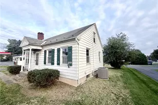 124 E Lawn, Upper Nazareth, PA 18064 - Photo 2