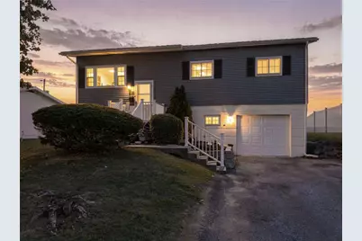 723 Circle Drive, Catasauqua Boro, PA 18032 - Photo 2