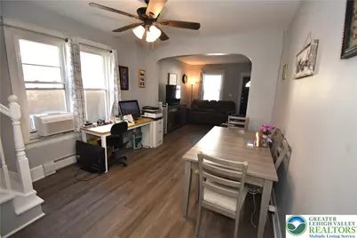 470 W Berwick Street, Easton, PA 18042 - Photo 6
