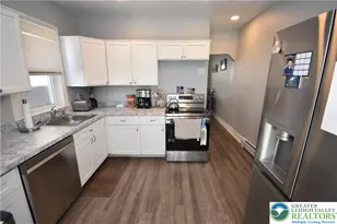 470 W Berwick St, Easton, PA 18042 - Photo 8