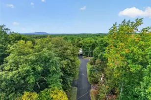 110 Hyland Dr, Stroud Twp, PA 18301 - Photo 40