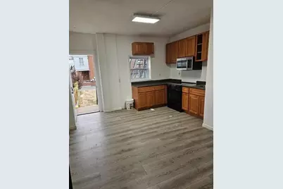 831 N Jordan Street #1st floor, Allentown City, PA 18102 - Photo 2