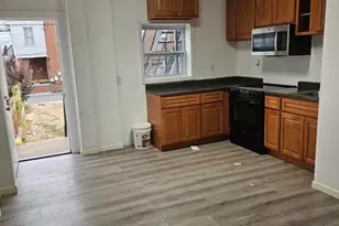 831 N Jordan St, Allentown City, PA 18102 - Photo 2