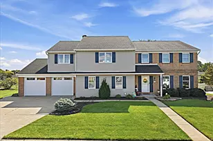 1920 Belleview Dr, Whitehall Township, PA 18052 - Photo 2