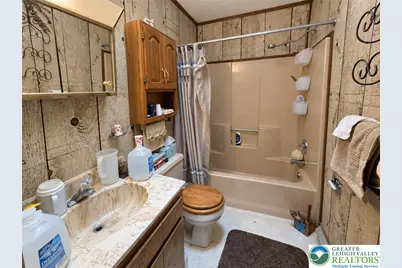 107 Lake Drive W, Clifton Twp, PA 18424 - Photo 18