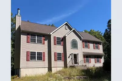 310 Lees Run Circle, East Stroudsburg, PA 18302 - Photo 2