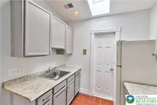39 N 11th St, Allentown City, PA 18101 - Photo 12