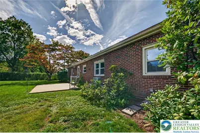 619 Parkway Road, South Whitehall Township, PA 18104 - Photo 36