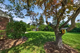 619 Parkway Rd, South Whitehall Township, PA 18104 - Photo 32