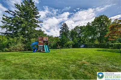 619 Parkway Road, South Whitehall Township, PA 18104 - Photo 38