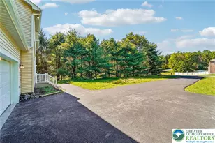 110 Estate Dr, Stroud Twp, PA 18301 - Photo 4
