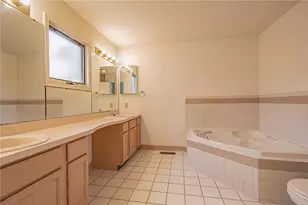 1670 Jackson St, Whitehall Township, PA 18052 - Photo 22