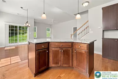 5535 Bayberry Lane, Whitehall Township, PA 18052 - Photo 10