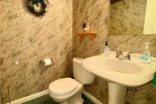 2829 Whitemarsh Pl, Lower Macungie Township, PA 18062 - Photo 12