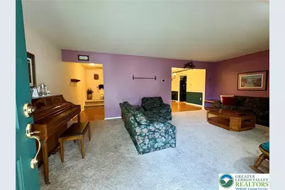 2829 Whitemarsh Place, Lower Macungie Township, PA 18062 - Photo 4