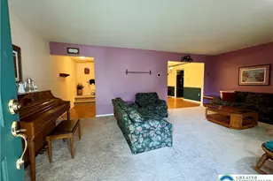 2829 Whitemarsh Pl, Lower Macungie Township, PA 18062 - Photo 4