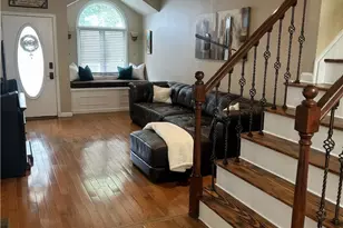 2324 Covington Ave, Bethlehem City, PA 18017 - Photo 4