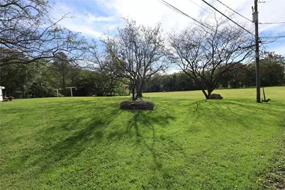 1320 N Cottonwood Road, Lehigh Township, PA 18038 - Photo 4