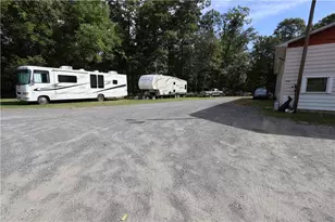 1320 N Cottonwood Rd, Lehigh Township, PA 18038 - Photo 20