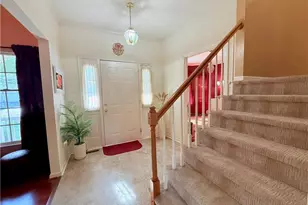 4440 Jasmine Dr, Bethlehem Township, PA 18020 - Photo 4