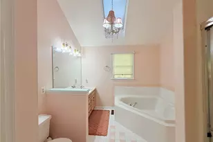4440 Jasmine Dr, Bethlehem Township, PA 18020 - Photo 22
