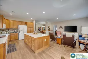 36 Glenmoor Cir N, Palmer Twp, PA 18045 - Photo 4